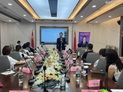 <b>不只是上海市新兴财产人才、企业级人工智能使</b> 